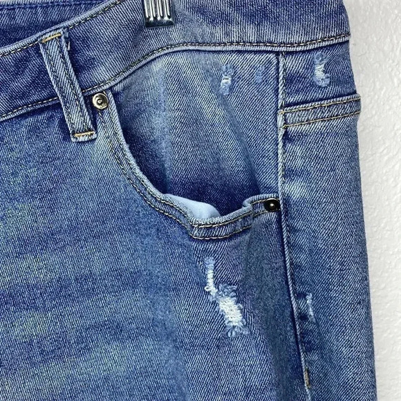 Lane Bryant Mid Rise Skinny Jeans Frayed Hem and slight distressing  24 - Picture 4 of 9